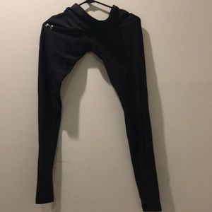 Under Armour compression pants size medium